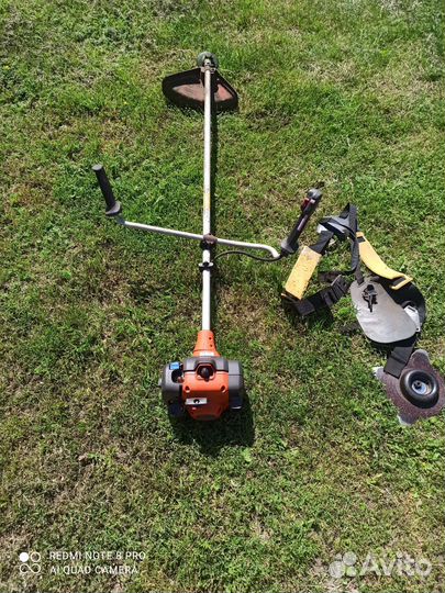 Триммер бензиновый хускварна