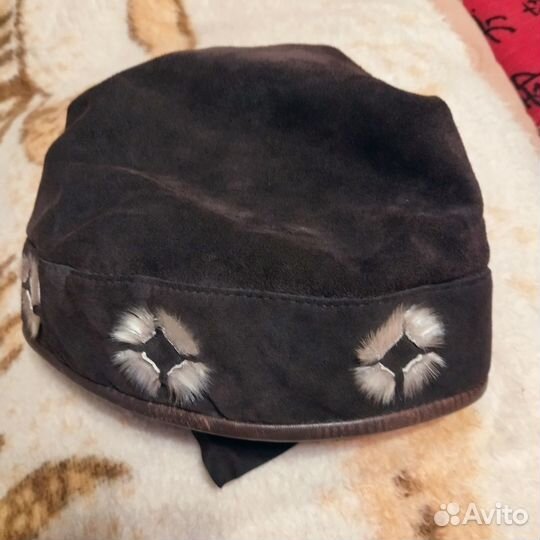 Зимняя шапка натуральная замша