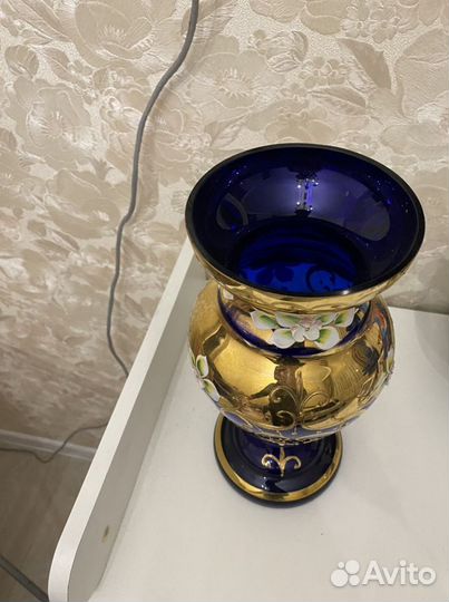 Ваза рококо для цветов