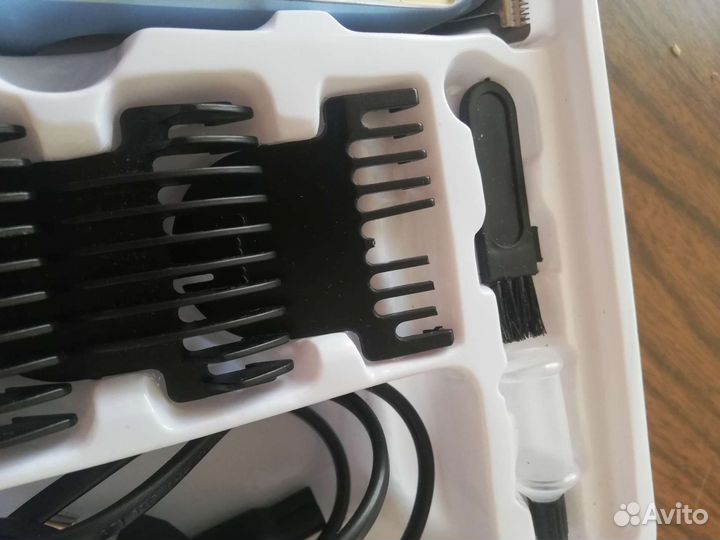 Триммер geemy gm-6077