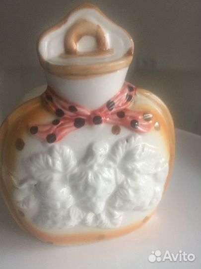 Салфетница фарфоровая