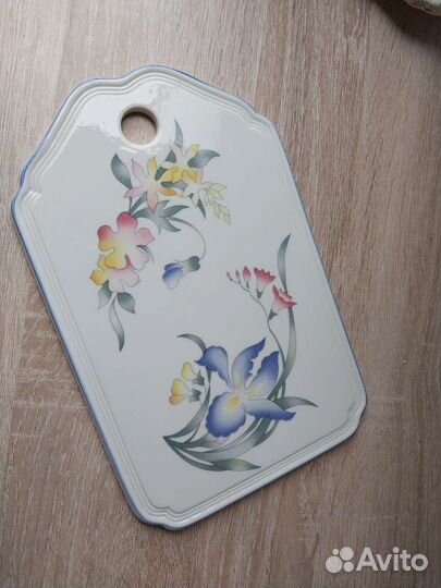 Фарфоровая сырная доска