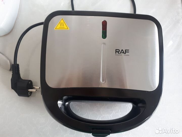 Сэндвичница-вафельница