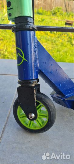 Трюковой самокат