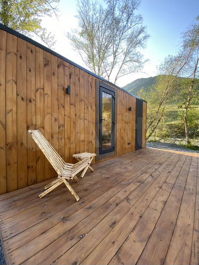 Дом 13 м² на участке 100 сот.