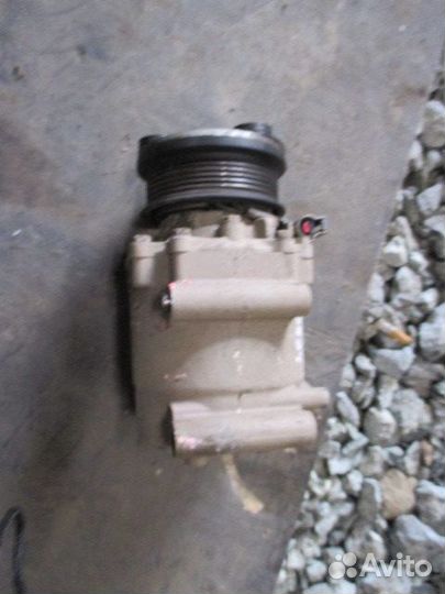 Компрессор системы кондиционирования Ford Fiesta V