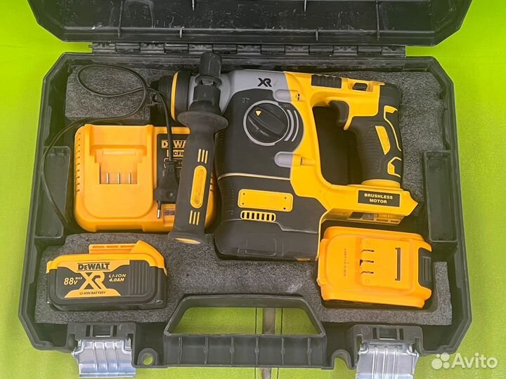 Перфоратор dewalt DCH473