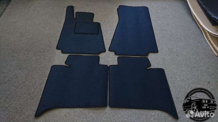 Автоковрики для BMW 7 серии e23, синие