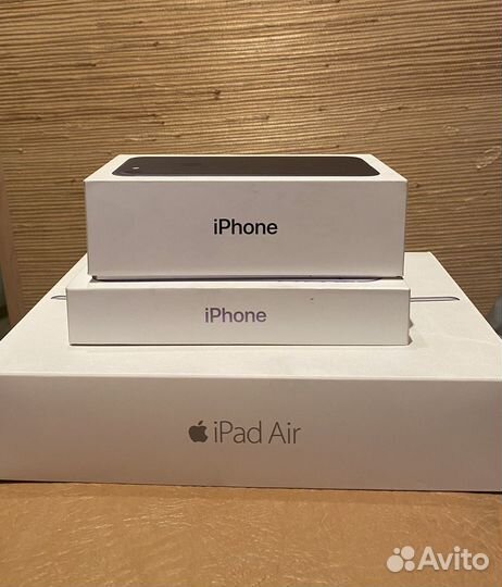 Коробки от iPad Air 2 (128G), iPhone 6S, iPhone 11