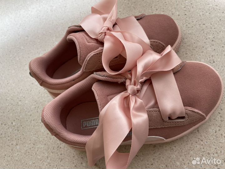 Кроссовки детские новые Puma Suede Heart Jewel