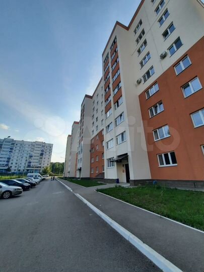 Аукцион: 3-к. квартира, 80,2 м², 1/9 эт.