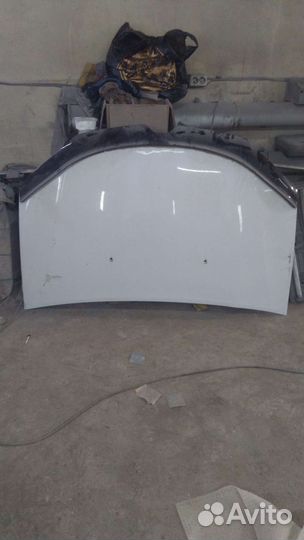 Капот на renault sandero stepway 2