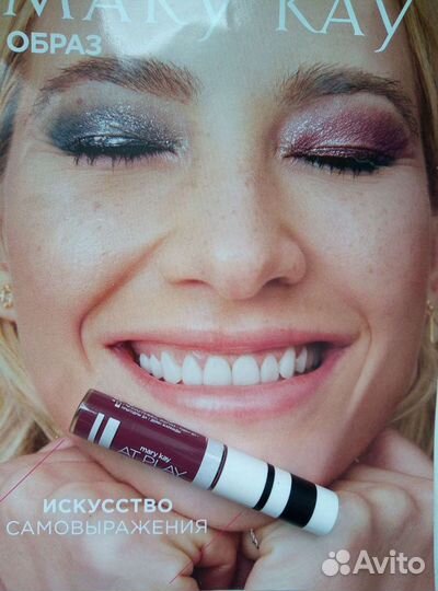 Матовая жидкая губная помада Mary Kay