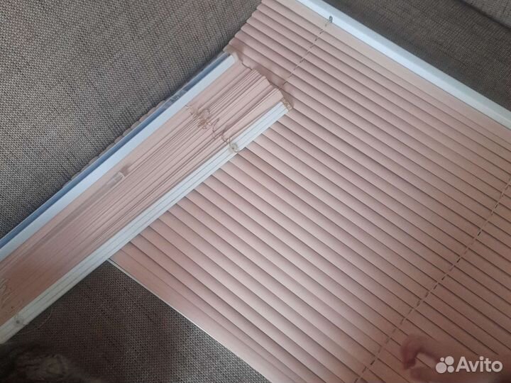 Жалюзи горизонтальные бу