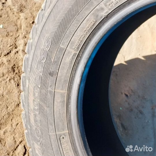 Yokohama Ice Guard IG30 215/65 R16