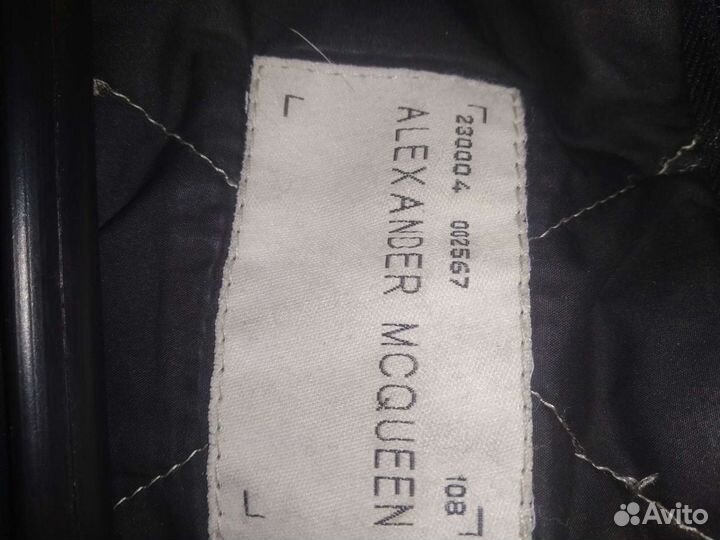 Кожаная куртка Alexander McQueen мужская 52