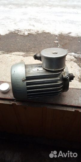 Электромотор асинхронный 60 Вт