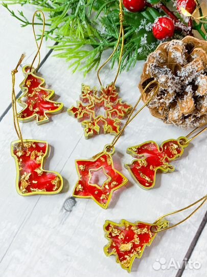 Елочные игрушки