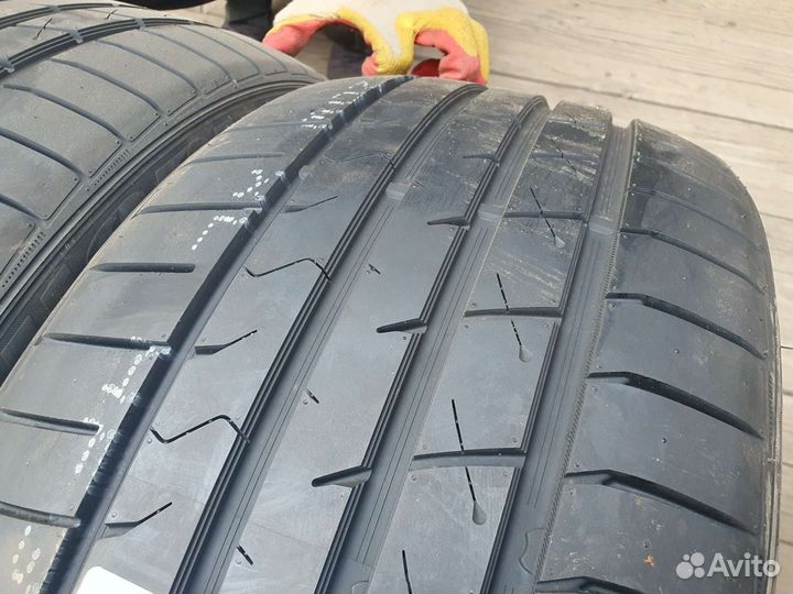 Habilead HF330 255/35 R20 и 285/30 R20 97V
