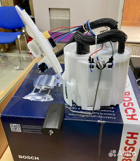 Топливный насос в сборе Opel Astra H