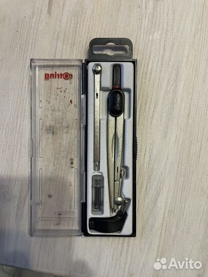 Готовальня rotring циркуль