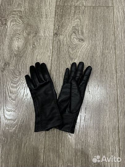 Перчатки женские кожаные
