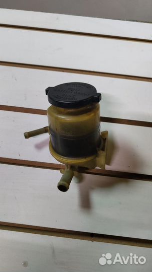 Бачок гур Ipsum Noah