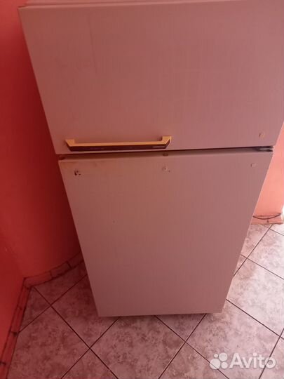Холодильник бу