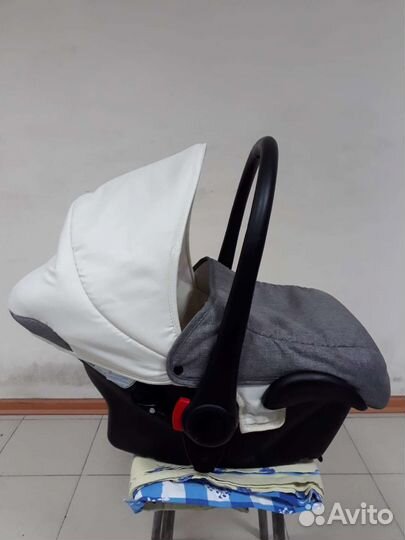 Автолюлька Karwala Carlo (0-10 кг)