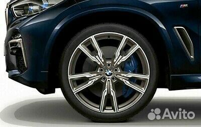 Диски BMW X5 G05 X6 G06 R22 стиль 747M
