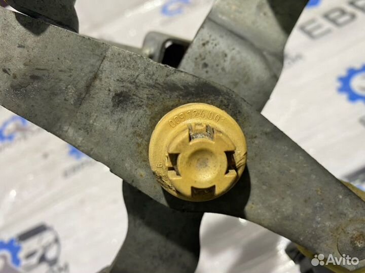 Рычаг переключения передач Opel Vectra B седан