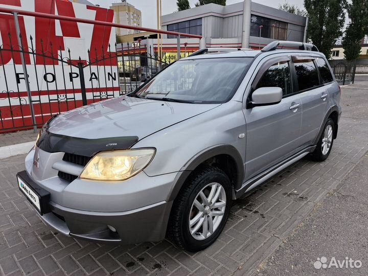 Mitsubishi Outlander 2.4 МТ, 2006, 280 500 км