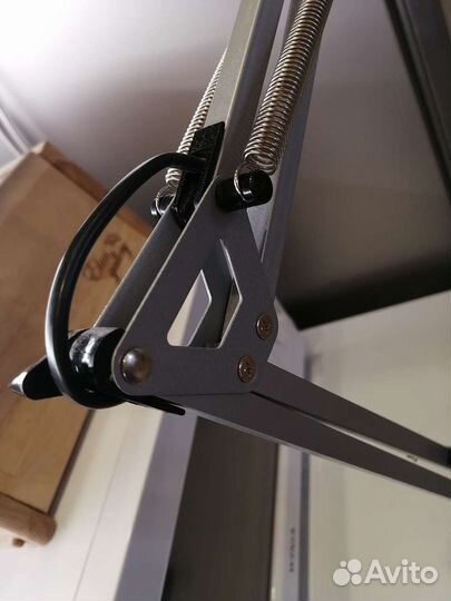 Лампа настольная