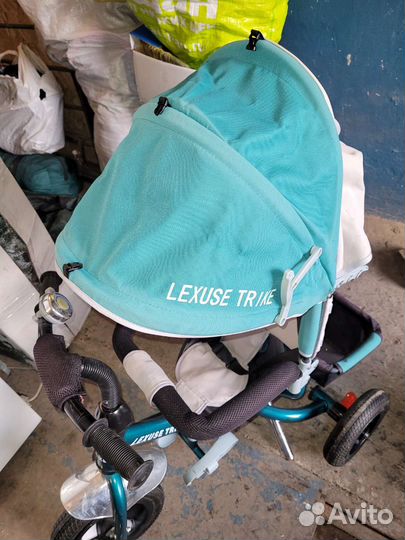 Детский трехколесный велосипед