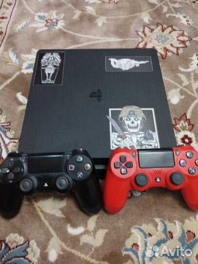 Игровая консоль Playstation 4