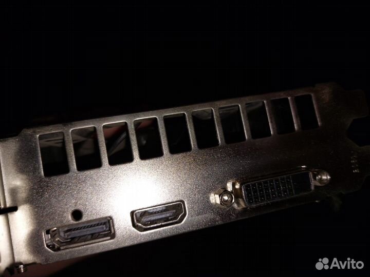 Продам видеокарту gtx 1050ti 4gb Inno3d