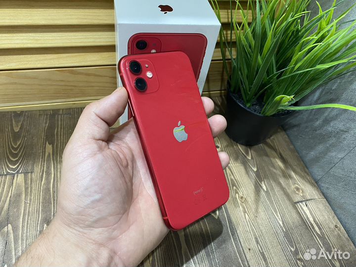 iPhone 11, 64 ГБ