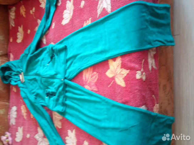 Спортивный костюм женский новый