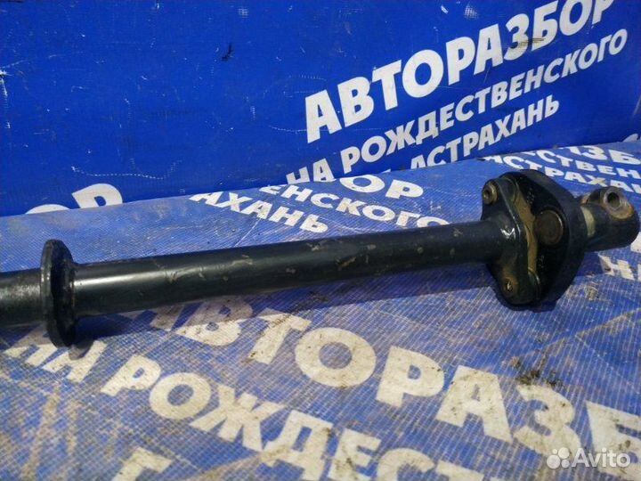 Рулевой вал Ваз Лада 2108 хэтчбек 21083 2000