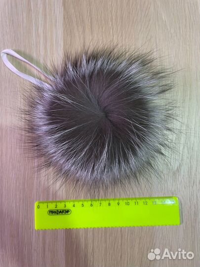Меховые помпоны натуральные