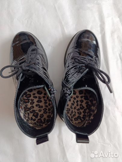 Ботинки демисезонные для девочки 31 размер