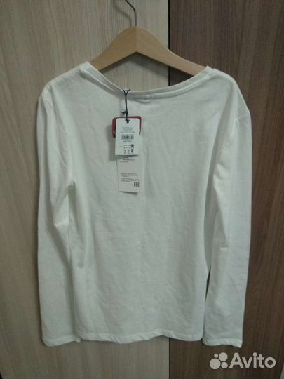 Футболка новая с длинным рукавом на девочку