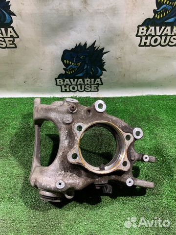 Кулак задний левый Audi A4 B8 CDN 2010