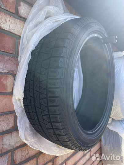 Yokohama Ice Guard IG50 215/45 R18 89