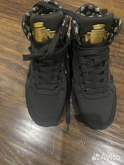 Кроссовки Replay 35р