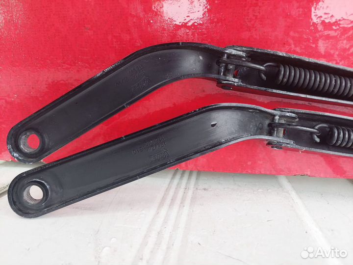 Поводок стеклоочистителя переднего BMW X6 E71