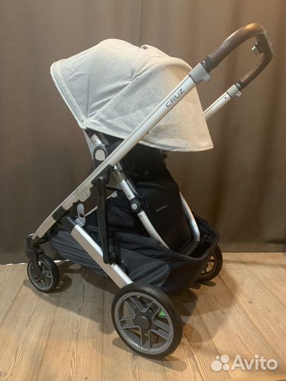 Прогулочная коляска uppa bebi cruz 2