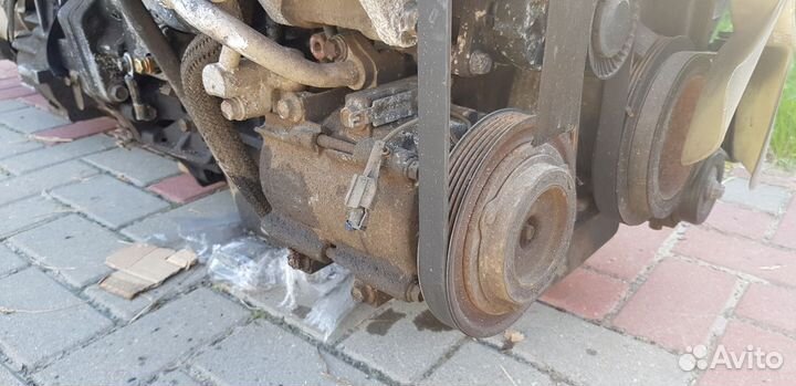 Компрессор кондиционера на Hyundai Terracan с 02г