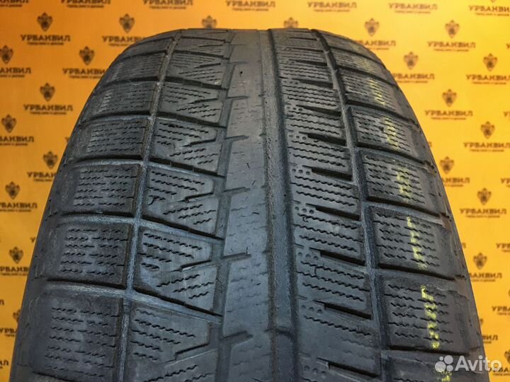 Bridgestone Blizzak Revo GZ 215/60 R16 95S