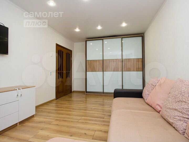 2-к. квартира, 53 м², 9/9 эт.